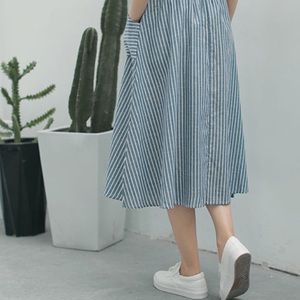Skirt stripe blue white midi modest size 4 women